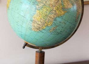 Old globe in Dutch (33 cm diameter) by Prof Dr A Krause, ca 1930